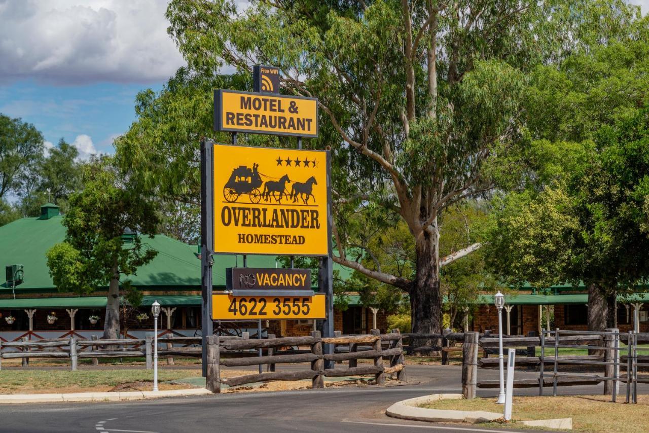Overlander Homestead Motel Рома Екстер'єр фото